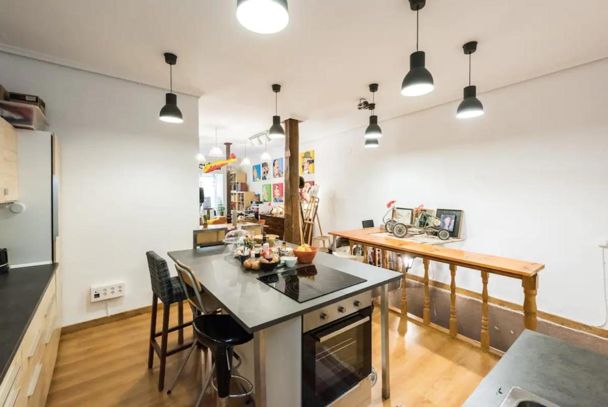 Encomienda Guest House Мадрид Екстериор снимка